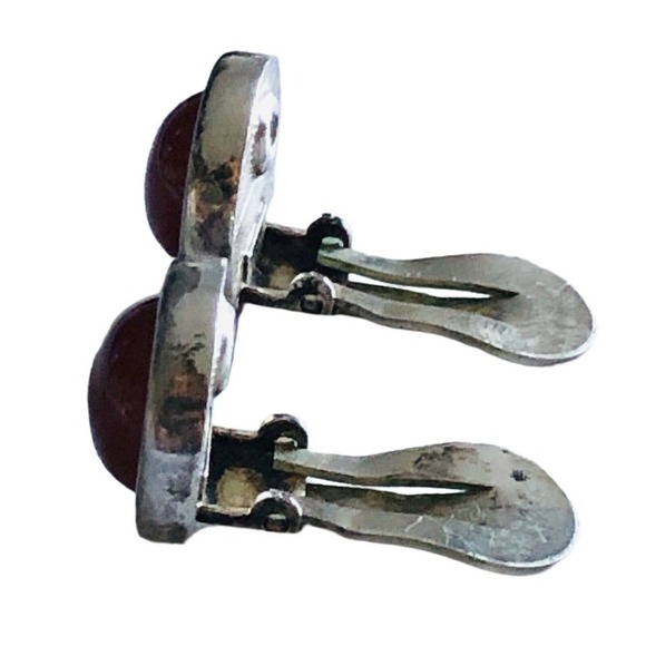 Vintage Genuine Carnelian Clip On Button 1950s Earrings. - Picture 5 of 7